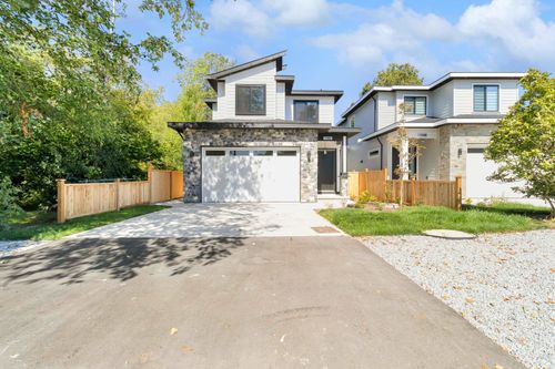 11803 86a Ave, Delta, BC, V4C2Z2 | Card Image