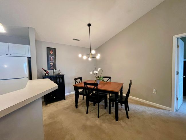 647 Spring Valley Dr, Condo with 2 bedrooms, 2 bathrooms and null parking in Lewis Center OH | Image 13