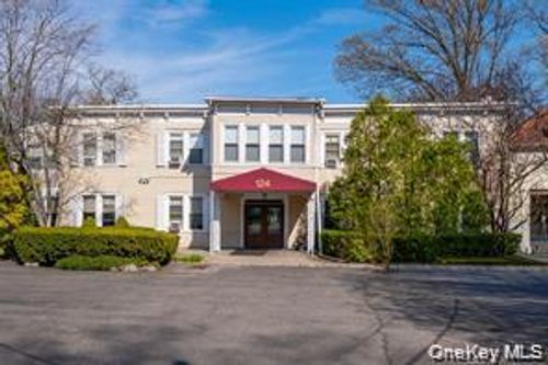 8a-124 Pelhamdale Ave, Pelham, NY, 10803-2258 | Card Image