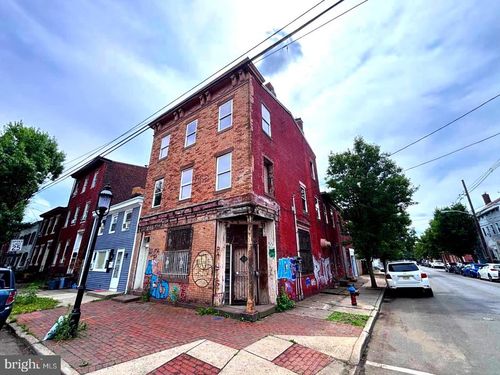 201 2nd St, Trenton, NJ, 08611-2205 | Card Image