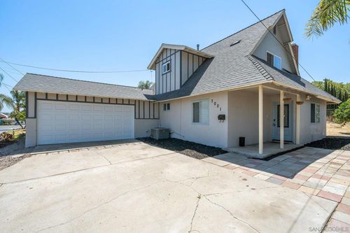 7021 Madrone Ave, San Diego, CA, 92114-4533 | Card Image