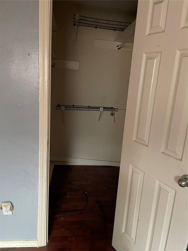814 Deercrest St, House other with 3 bedrooms, 2 bathrooms and 1 parking in Channelview TX | Image 11