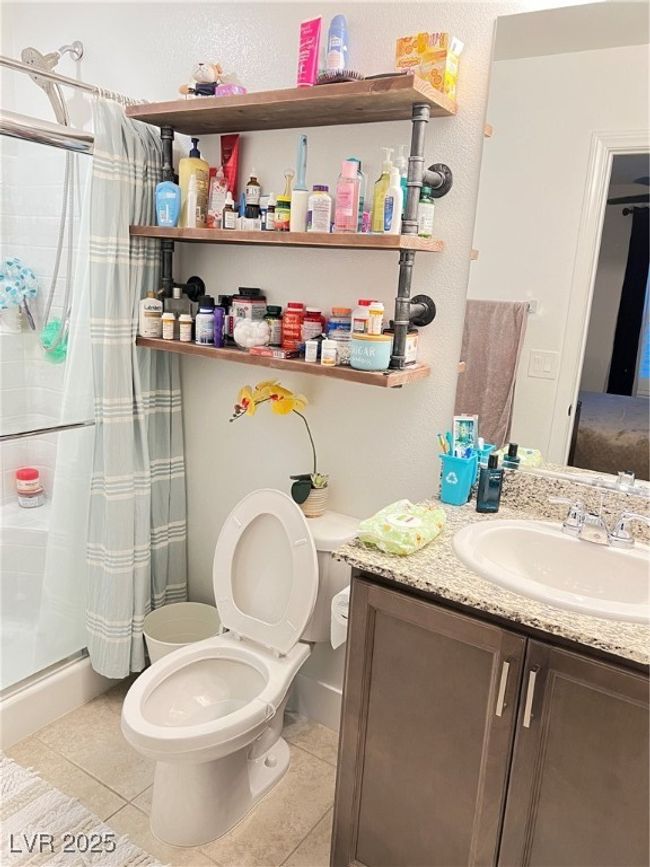 5197 Silica Chalk Ave, Townhouse with 3 bedrooms, 2 bathrooms and null parking in Las Vegas NV | Image 14