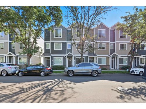 10482 Sw 90th Ave, Portland, OR, 97223-6614 | Card Image