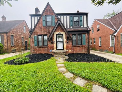 16008 Scottsdale Boulevard, Shaker Heights, OH, 44120 | Card Image