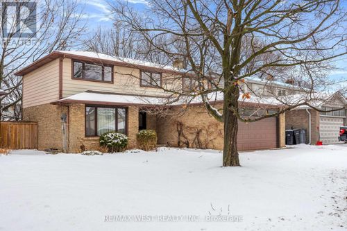 7350 Bendigo Circle, Mississauga (Meadowvale), ON, L5N1Z5 | Card Image
