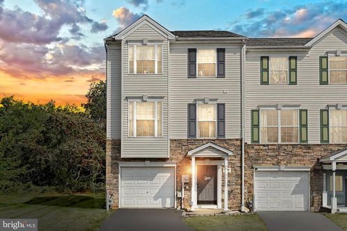 120 Bruaw Dr, YORK, PA, 17406-6500 | Card Image