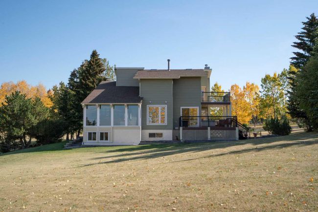 28 Poplar Hill Place, Home with 4 bedrooms, 3 bathrooms and 6 parking in Rural Rocky View County AB | Image 39