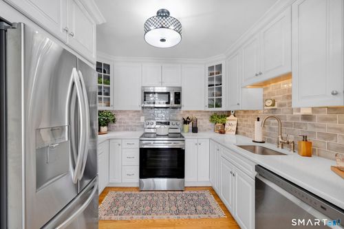 78-78 Landing Cir, Suffield, CT, 06078-1918 | Card Image