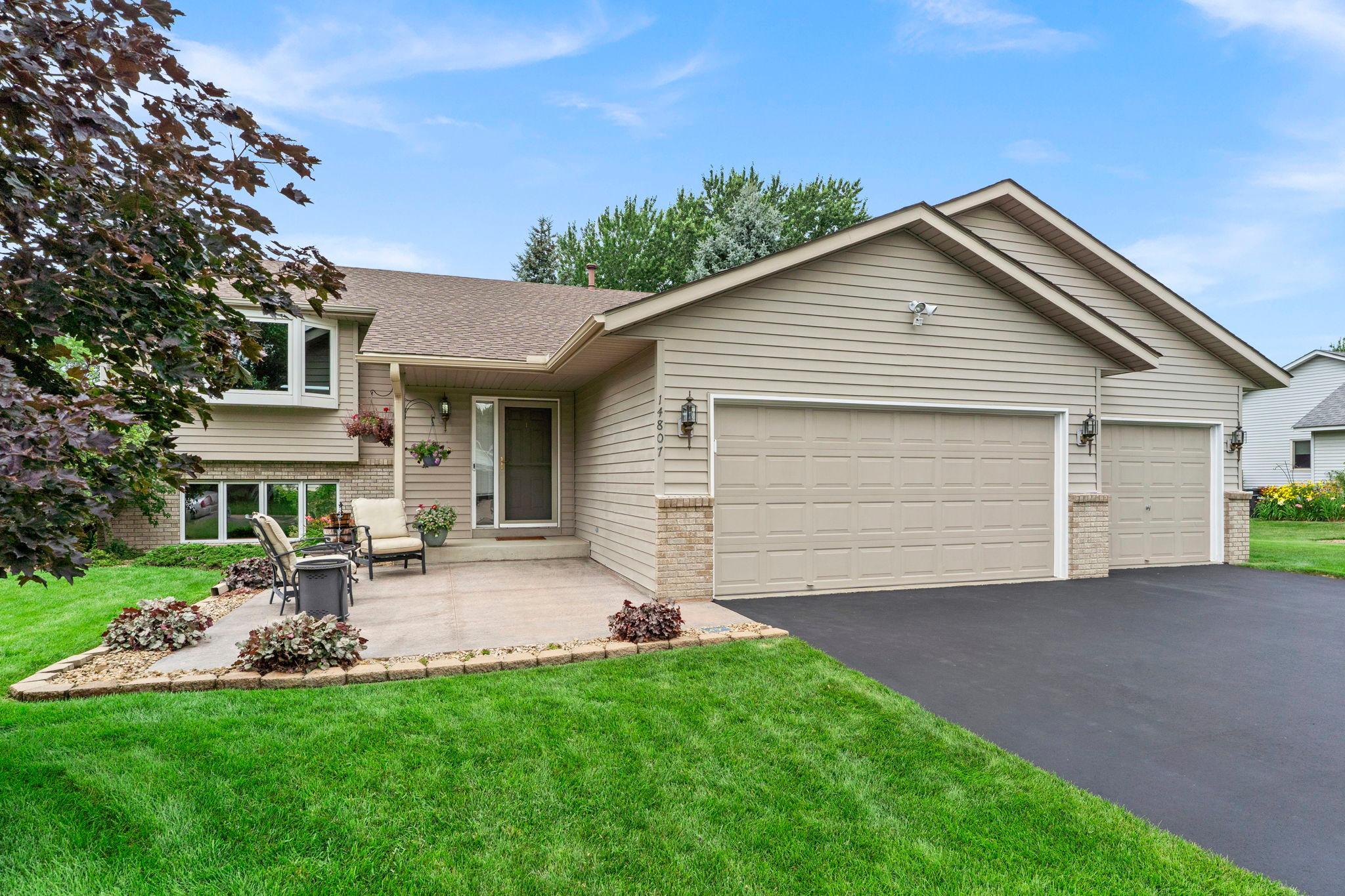 Residential in Rosemount 2