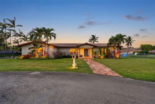 8005 Sw 106th St, Miami, FL, 33156-3609 | Card Image