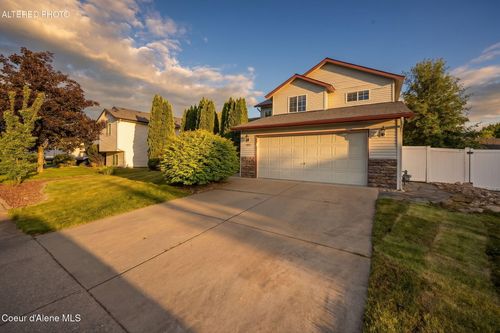 2473 N Bunchgrass Dr, Post Falls, ID, 83854-7025 | Card Image
