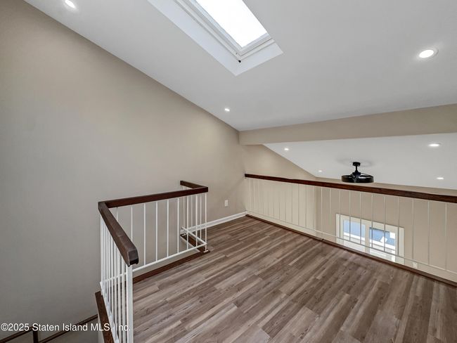 81 Selvin Loop | Image 19