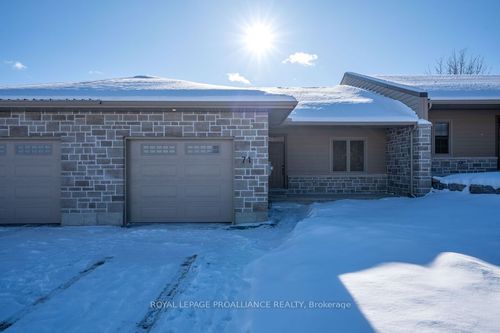 71 Seymour St W, Madoc, ON, K0K2K0 | Card Image