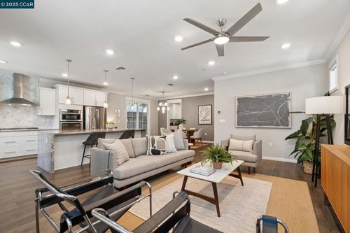 605 Chives Way, Walnut Creek, CA, 94595-2666 | Card Image