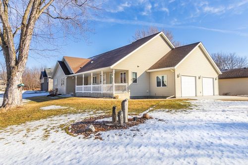 420 5th Street Ct, Young America, MN, 55397-9326 | Card Image