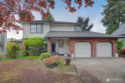 7917 119th Ct Se, Newcastle, WA, 98056-9192 | Card Image