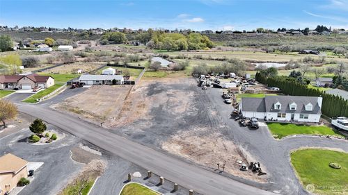 5189 Crystal Springs Pl Ne, Moses Lake, WA, 98837-9003 | Card Image