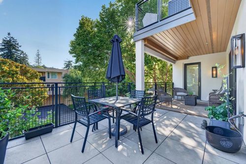 203-1667 San Carlos Ave, Redwood City, CA, 94061-3518 | Card Image