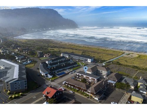 apt-61-40 Avenue U, Seaside, OR, 97138-5166 | Card Image
