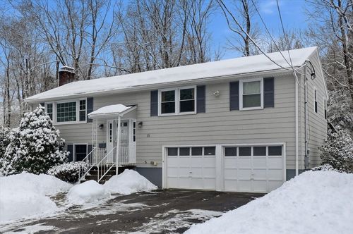 15 Woodmere Rd, Framingham, MA, 01701-2856 | Card Image
