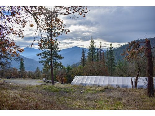 1379 Humbug Creek Rd, Applegate, OR, 97530-9524 | Card Image