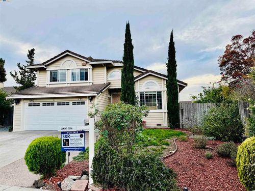 512 Bantry Rd, Pinole, CA, 94564-2683 | Card Image