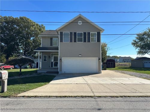1123 Adams St, Vermilion, OH, 44089-1059 | Card Image