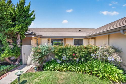 unit-2-269 Moreton Bay Ln, Goleta, CA, 93117-6218 | Card Image