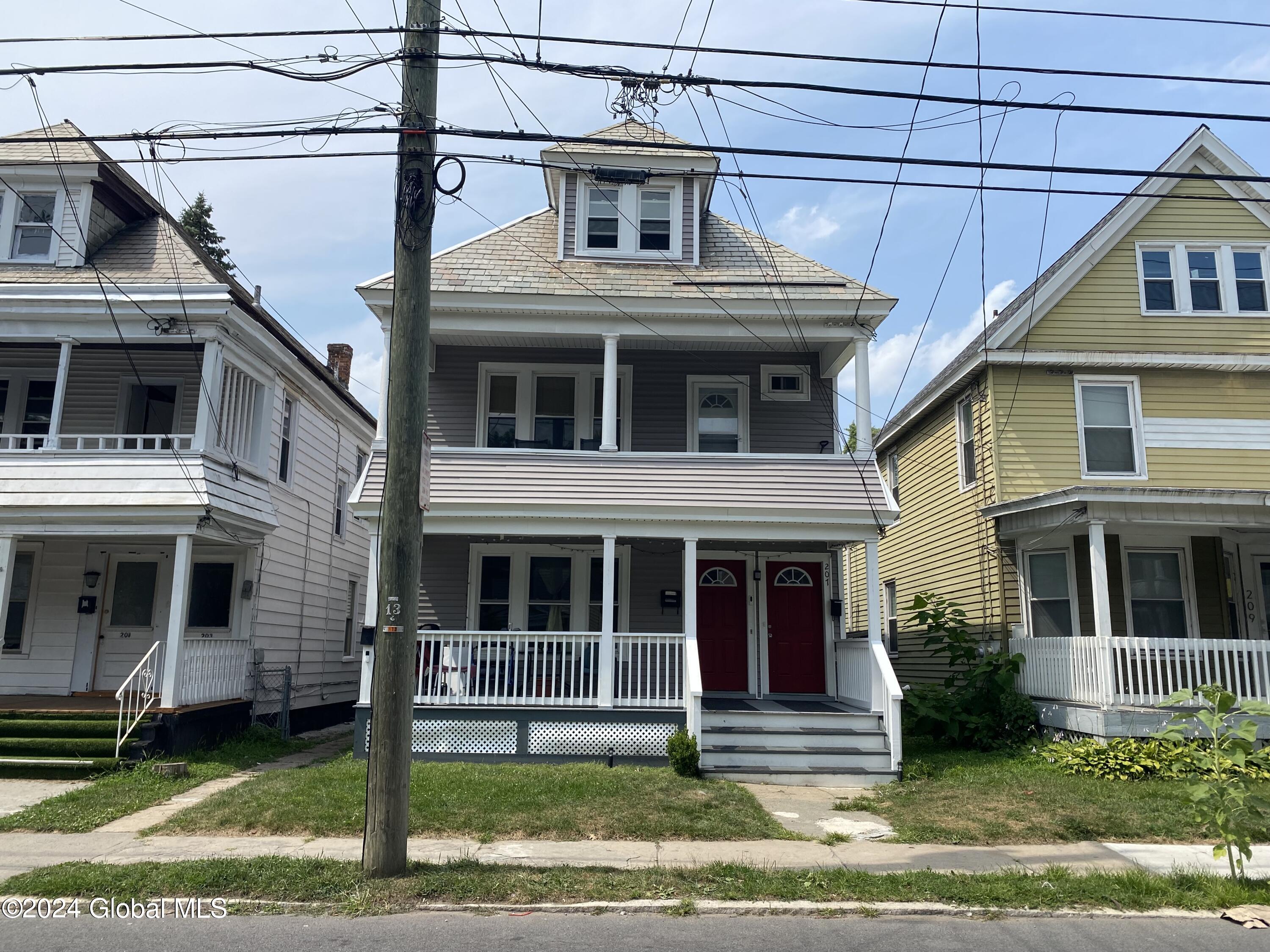 Brandywine Ave, Schenectady, NY 12307
