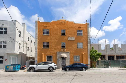 9-1043 Nw 2nd St, Miami, FL, 33128-1183 | Card Image