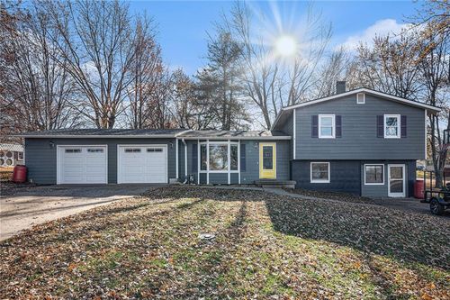 111 Pawnee St, Hiawatha, KS, 66434-1513 | Card Image