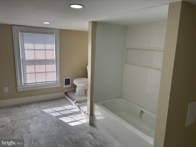 49 Market St, House other with 5 bedrooms, 3 bathrooms and null parking in SALEM NJ | Image 56