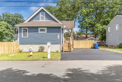 388 Masarik Avenue, House other with 3 bedrooms, 1 bathrooms and null parking in Stratford CT | Image 1