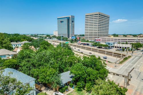 2804 University Blvd, Dallas, TX, 75205-1923 | Card Image