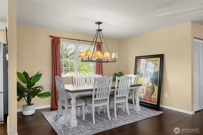 21010 Hobson Rd Se, House other with 3 bedrooms, 3 bathrooms and 7 parking in Yelm WA | Image 10