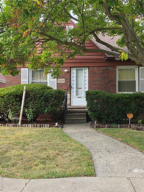 13539 Woodmont Ave, Detroit, MI, 48227-1333 | Card Image