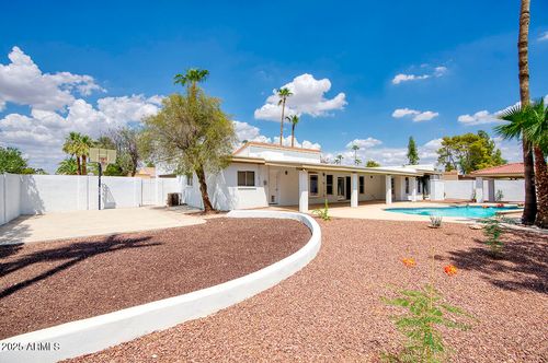 5701 E Windrose Dr, Scottsdale, AZ, 85254-4367 | Card Image