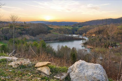Lot 25 Eagle Ridge Parkway, Butler, TN, 37640 | Card Image