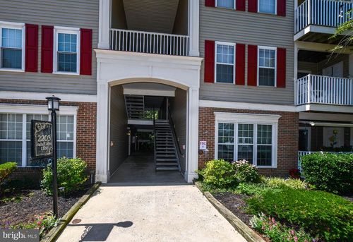 b-2203 Falls Gable Ln, BALTIMORE, MD, 21209-5232 | Card Image