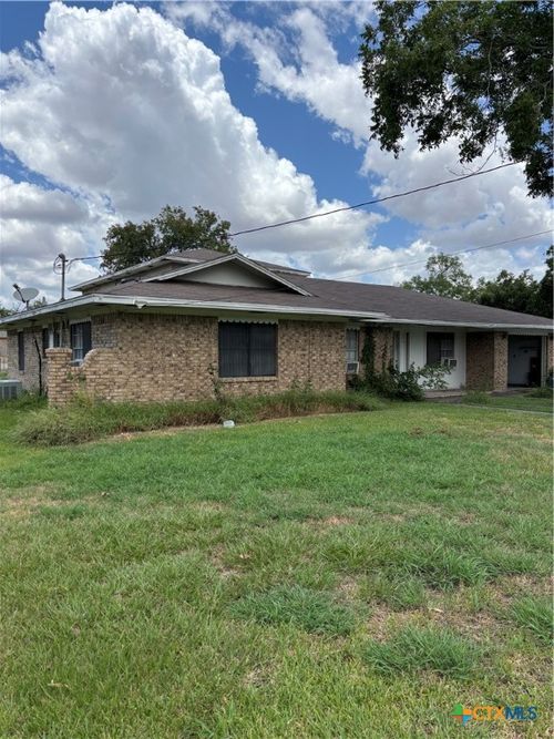 350 Grand Ave, Placedo, TX, 77977 | Card Image