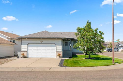 3304 66 Avenue, Lloydminster, AB, T9V3J1 | Card Image