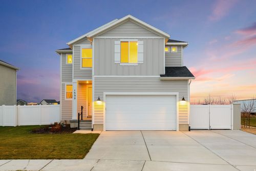 1532 E Lynx Ln, Eagle Mountain, UT, 84005-6429 | Card Image