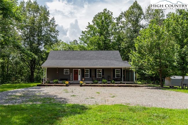 351 Colony Ln, House other with 3 bedrooms, 2 bathrooms and null parking in Purlear NC | Image 15