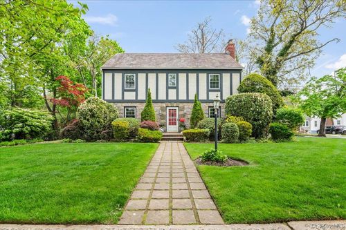 2069 Windsor Road, Hempstead, NY, 11510 | Card Image