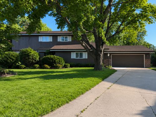 3636 Quince Ct, Downers Grove, IL, 60515-1429 | Card Image