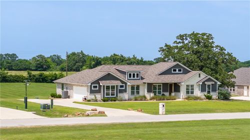 10146 Henley Cv, Iola, TX, 77861-4901 | Card Image