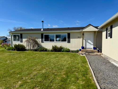 2919 Parkwood Ct, Chiloquin, OR, 97624-8704 | Card Image