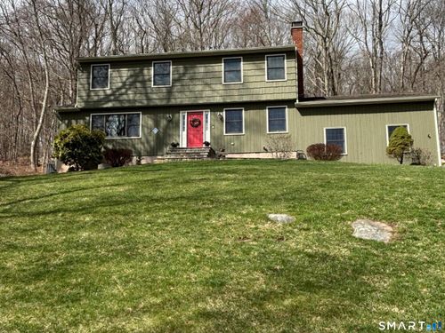 3 Old Dodgingtown Rd, Bethel, CT, 06801-3213 | Card Image