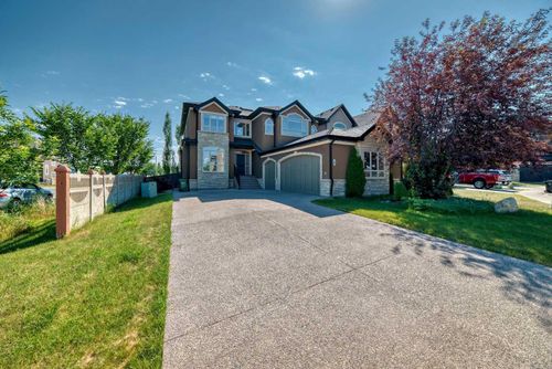 4 Rockcliff Pt Nw, Calgary, AB, T3G5Z4 | Card Image